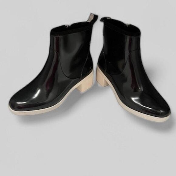 Kate Spade New York Womens Size 6 Puddle Rain Boots Black White 2.5